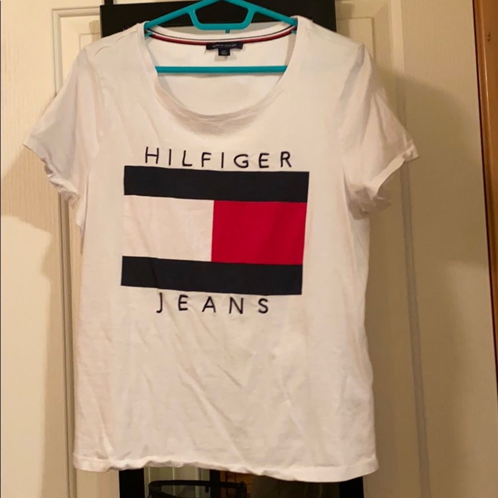 Hilfiger tee